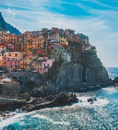 mediterranee cinque terre mer italie village colorees point de vue panoramique gastronomie italienne